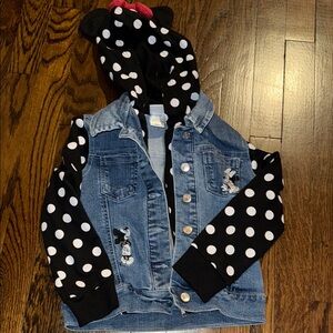 Girls size 5 Minnie jean jacket with Hood